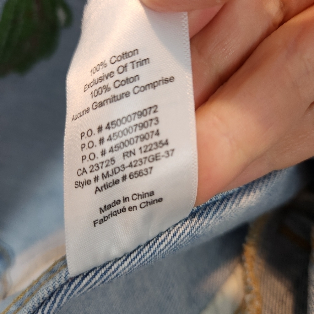 Aritzia TNA denim jacket size XXS in EUC - Picture 4 of 6